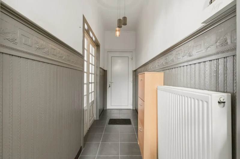 Instapklare gezinswoning op een goede ligging aan de Tiense stadsrand.