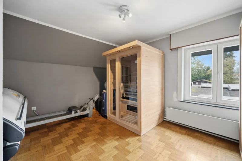 Instapklare woning met handelspand op een goede locatie