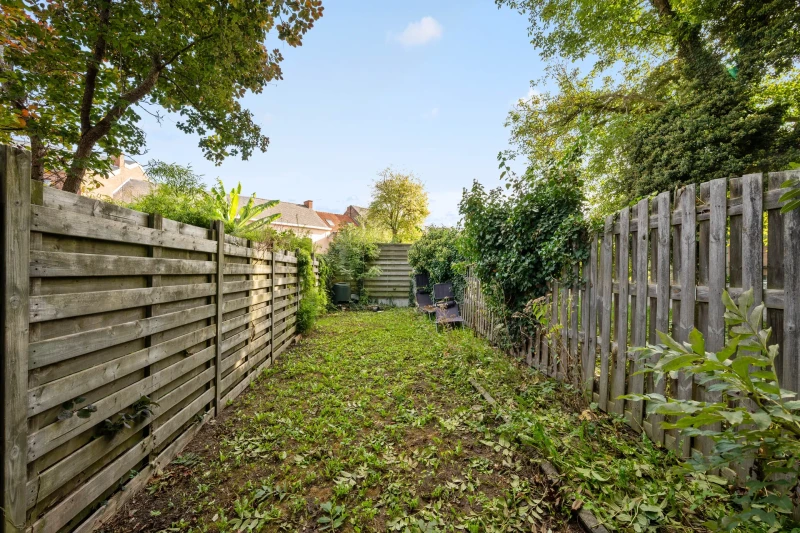 Ruime woning met 3 slpks, 2 badks en tuin