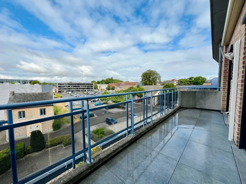 App op toplocatie met 2 slpks, terras en airco (autostaanplaats mogelijk)