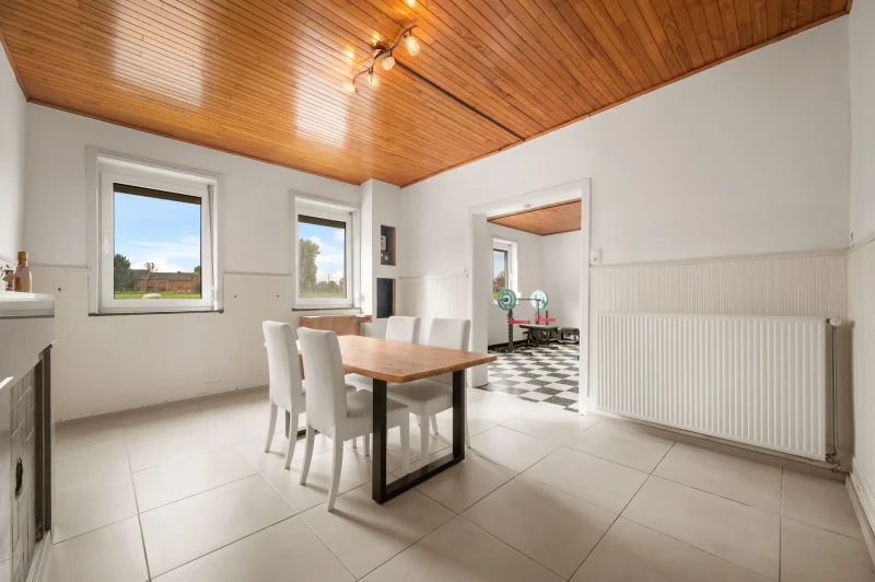 Spacieuse maison individuelle charmante avec jardin et garage &agrave; Vissenaken