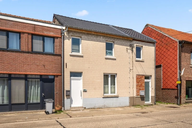 Instapklare rijwoning in het landelijke Linter, 2 slaapkamers, met tuin
