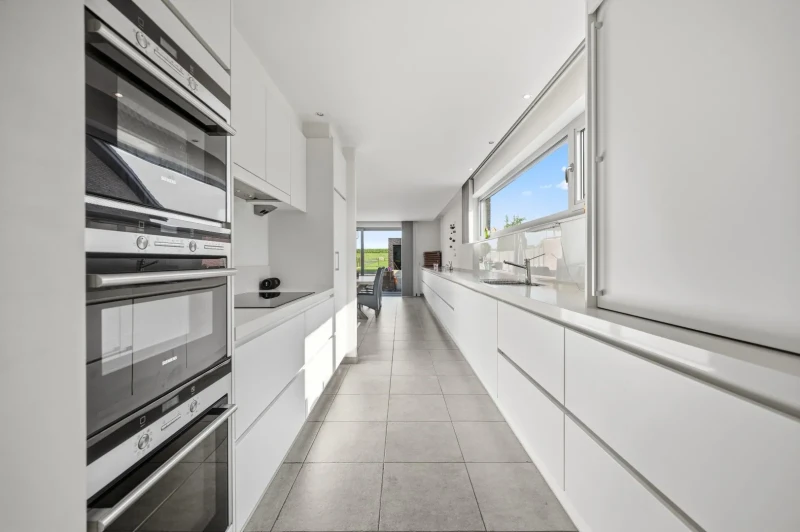 Mooie instapklare woning met tuin, terras, garage en 4 slpks