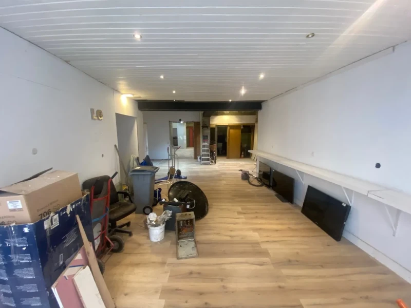 In het centrum gelegen woonst + handelspand 