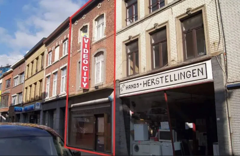 In het centrum gelegen woonst + handelspand 