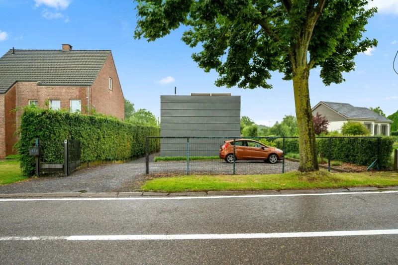 Moderne open bebouwing met prachtige tuin met zwemvijver gelegen in het rustige Eliksem (Landen)