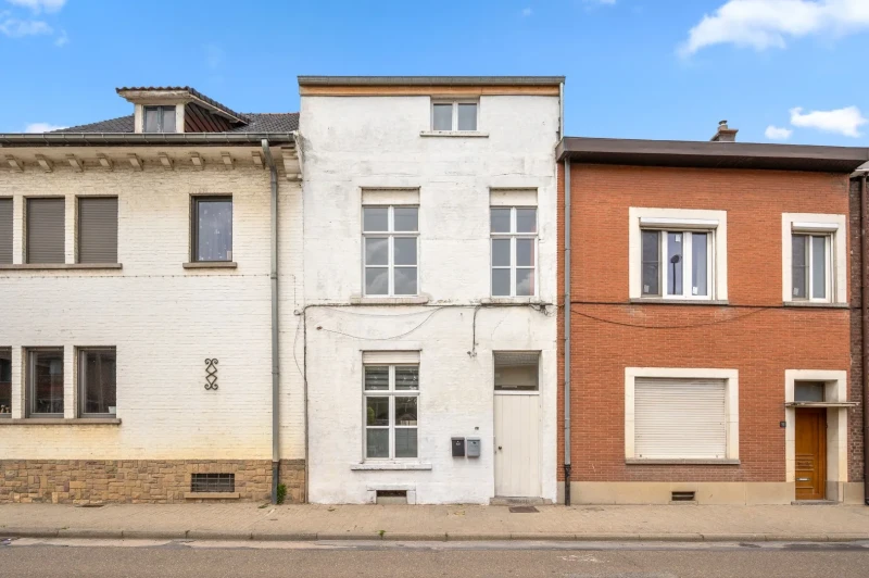 Instapklare opbrengsteigendom met 2 appartementen op toplocatie in Tienen