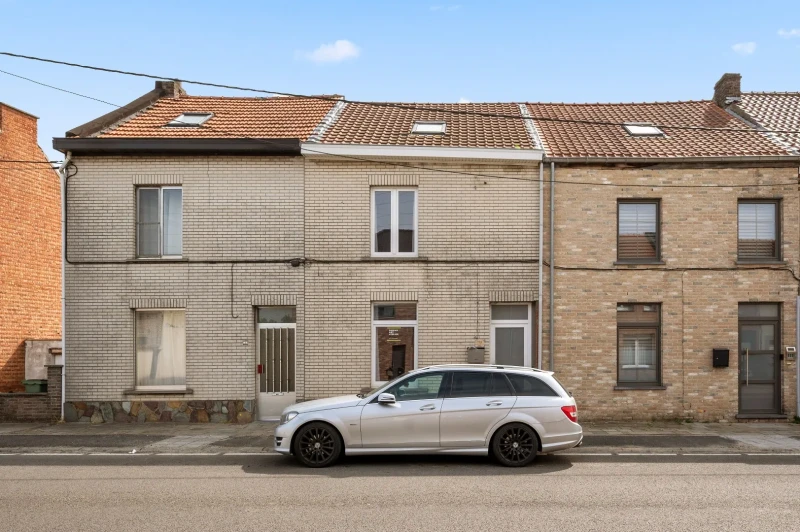 Rijwoning met tuin, garage en 2 slaapkamers in Tienen